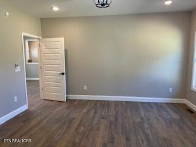 726 River Rd, Kodak, TN 37764