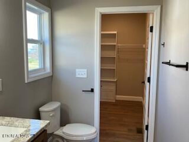 726 River Rd, Kodak, TN 37764