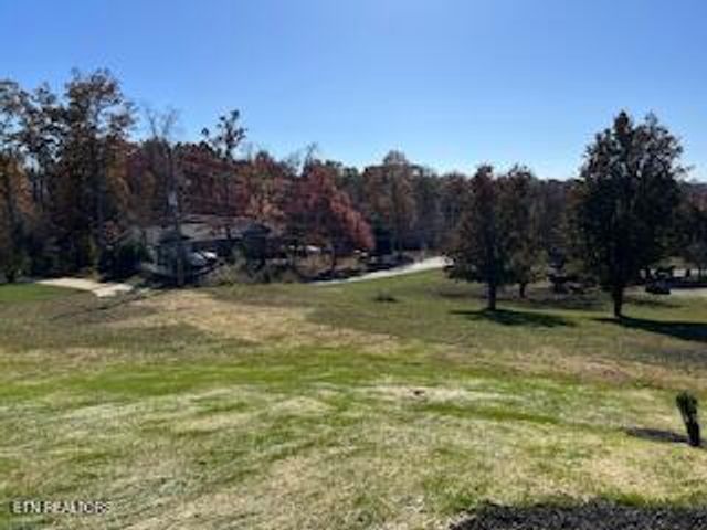 726 River Rd, Kodak, TN 37764