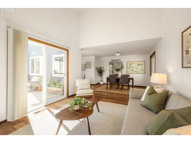 7050 Sw 156TH Ave, Beaverton, OR 97007