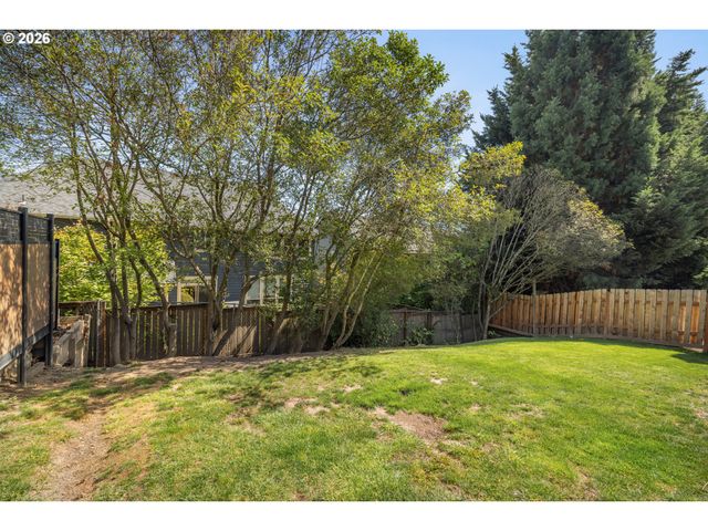 7050 Sw 156TH Ave, Beaverton, OR 97007