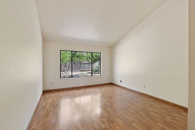 2555 Alexa Way, Stockton, CA 95209