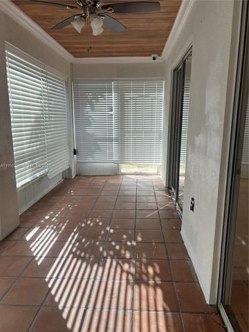 1845 SE 6th Ct, Homestead, FL 33033