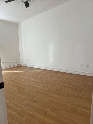 1845 SE 6th Ct, Homestead, FL 33033