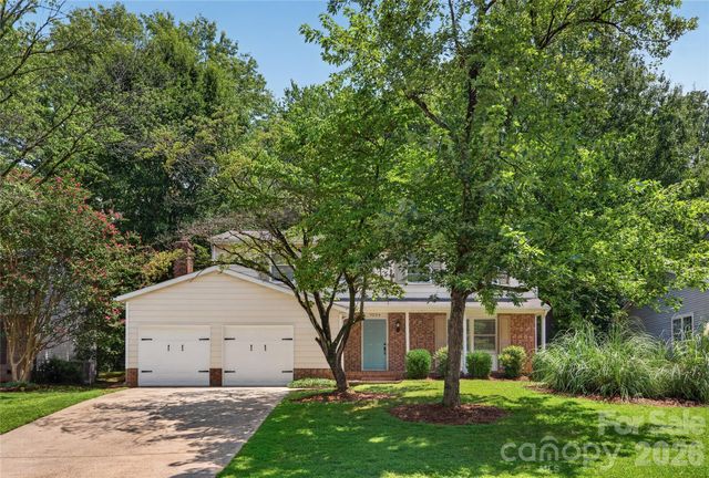 9524 Robert Burns Court, Charlotte, NC 28213
