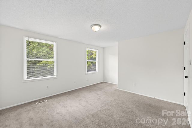 9524 Robert Burns Court, Charlotte, NC 28213