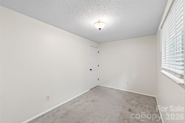 9524 Robert Burns Court, Charlotte, NC 28213