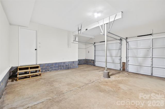 9524 Robert Burns Court, Charlotte, NC 28213