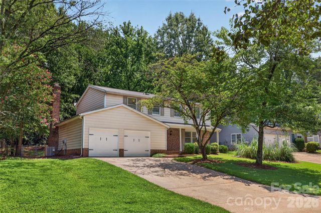 9524 Robert Burns Court, Charlotte, NC 28213