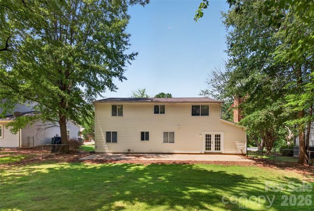 9524 Robert Burns Court, Charlotte, NC 28213