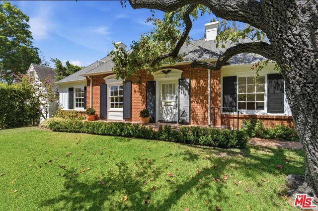 351 Veteran Avenue, Los Angeles, CA 90024