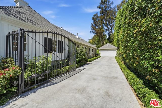 351 Veteran Avenue, Los Angeles, CA 90024
