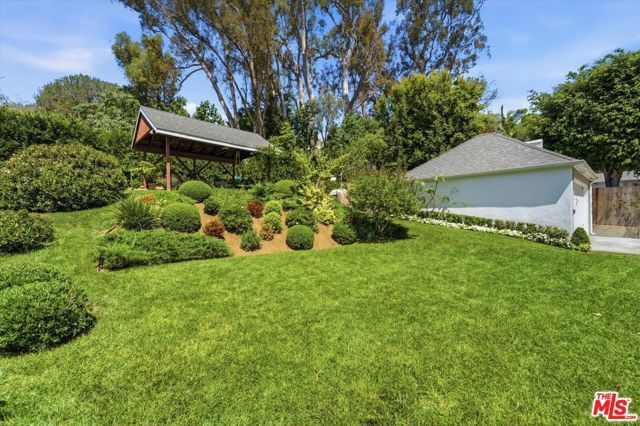 351 Veteran Avenue, Los Angeles, CA 90024