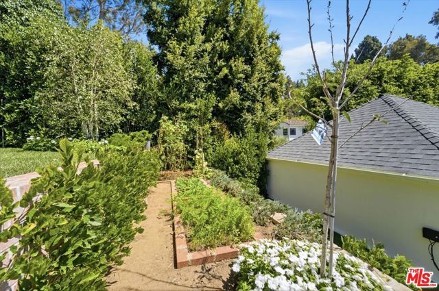 351 Veteran Avenue, Los Angeles, CA 90024