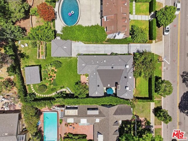 351 Veteran Avenue, Los Angeles, CA 90024