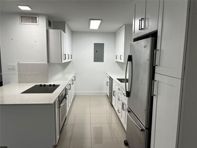 9350 SW 77th Ave G1, Miami, FL 33156