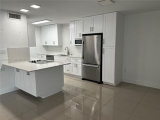 9350 SW 77th Ave G1, Miami, FL 33156