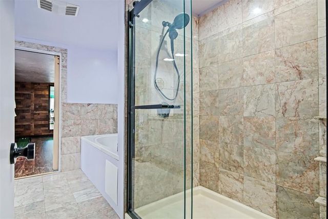 2806 N Wilburn Avenue, Bethany, OK 73008