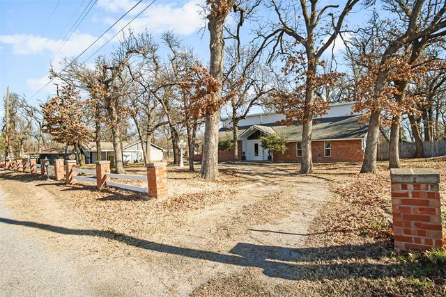 2806 N Wilburn Avenue, Bethany, OK 73008