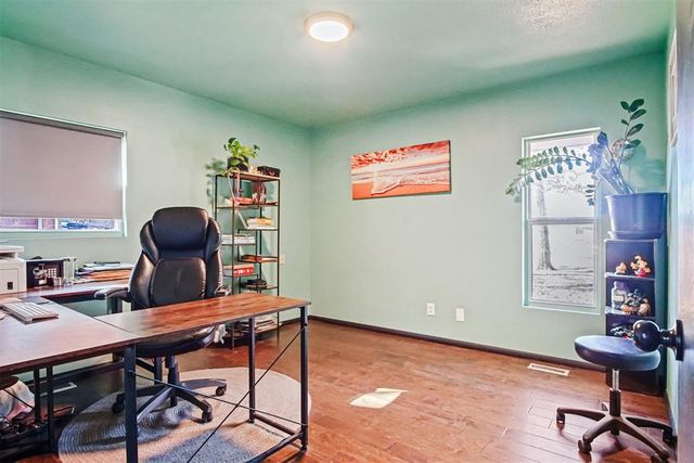 2806 N Wilburn Avenue, Bethany, OK 73008