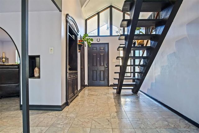 2806 N Wilburn Avenue, Bethany, OK 73008