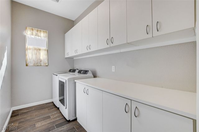 6803 Regency Crest Avenue, Las Vegas, NV 89148