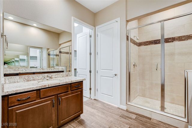 6803 Regency Crest Avenue, Las Vegas, NV 89148