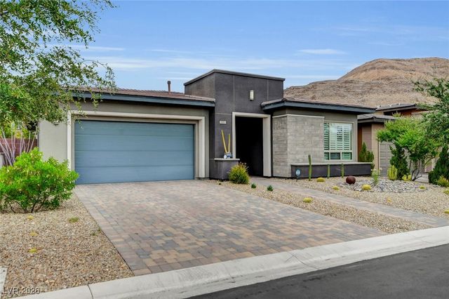 6803 Regency Crest Avenue, Las Vegas, NV 89148