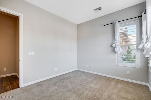 6803 Regency Crest Avenue, Las Vegas, NV 89148