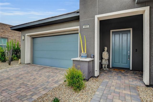 6803 Regency Crest Avenue, Las Vegas, NV 89148