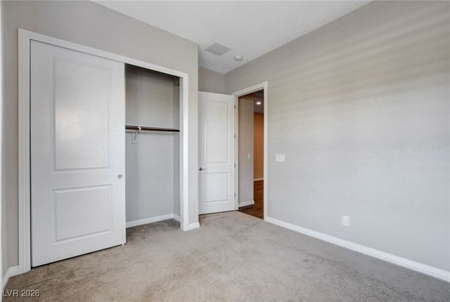 6803 Regency Crest Avenue, Las Vegas, NV 89148