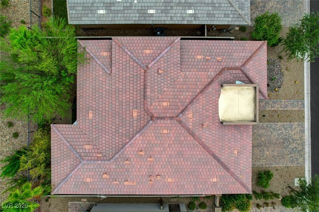 6803 Regency Crest Avenue, Las Vegas, NV 89148