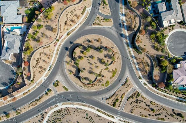 6803 Regency Crest Avenue, Las Vegas, NV 89148