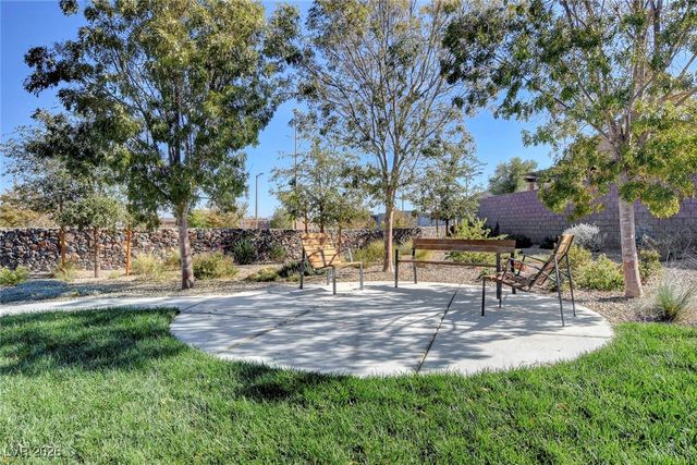 6803 Regency Crest Avenue, Las Vegas, NV 89148