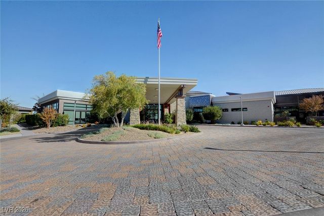 6803 Regency Crest Avenue, Las Vegas, NV 89148