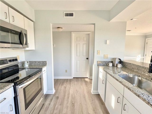 217 Eaton ST, Hampton, VA 23669