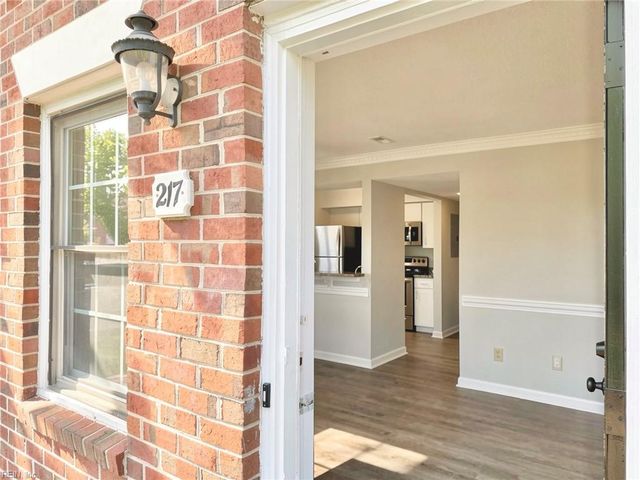 217 Eaton ST, Hampton, VA 23669