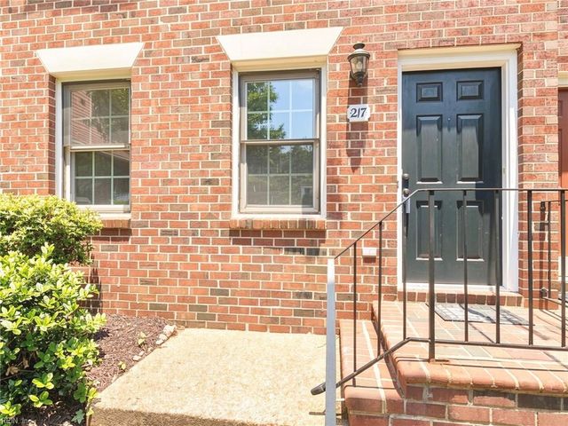 217 Eaton ST, Hampton, VA 23669