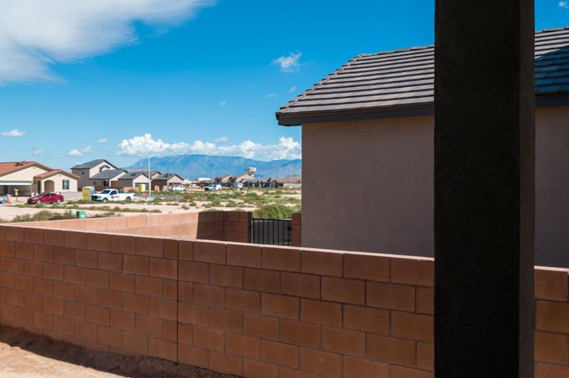 1927 Stryker Road SE, Albuquerque, NM 87106