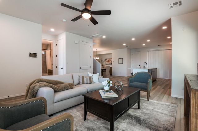 1927 Stryker Road SE, Albuquerque, NM 87106