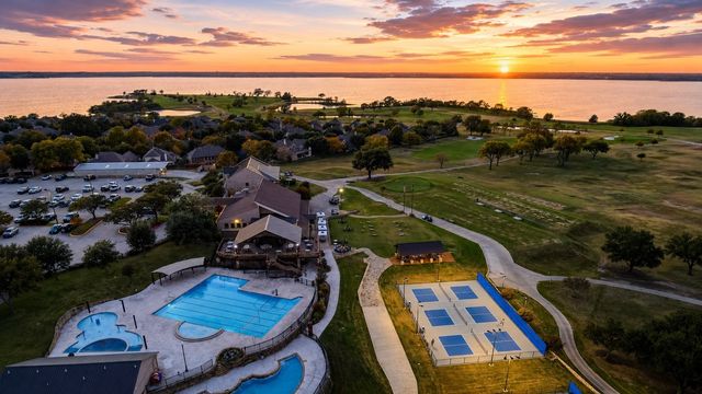 1055 Pinehurst Drive, Rockwall, TX 75087