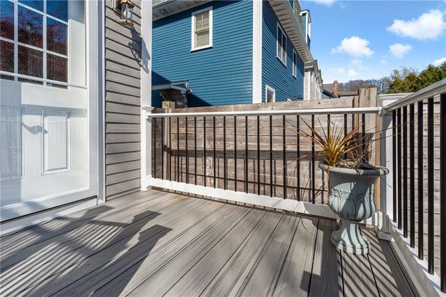 23 Holland Street 1, Newport, RI 02840