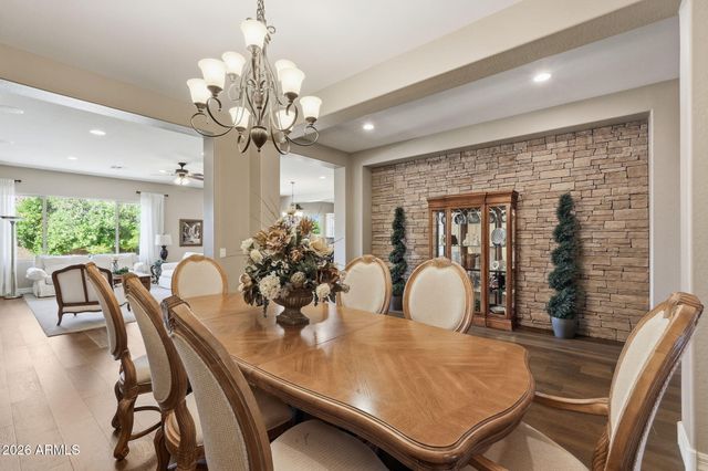3732 E ELLIS Street, Mesa, AZ 85205