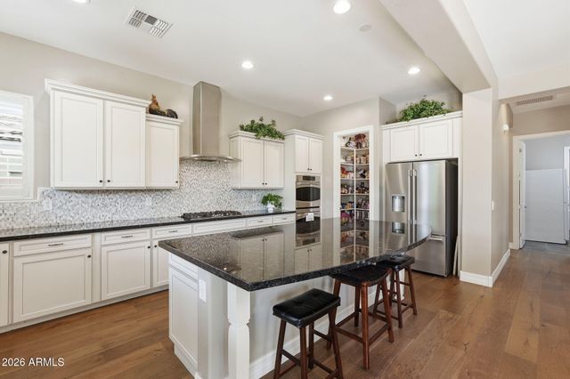 3732 E ELLIS Street, Mesa, AZ 85205