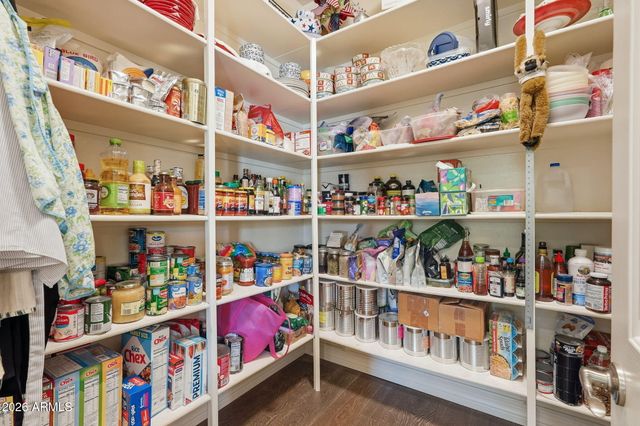 3732 E ELLIS Street, Mesa, AZ 85205