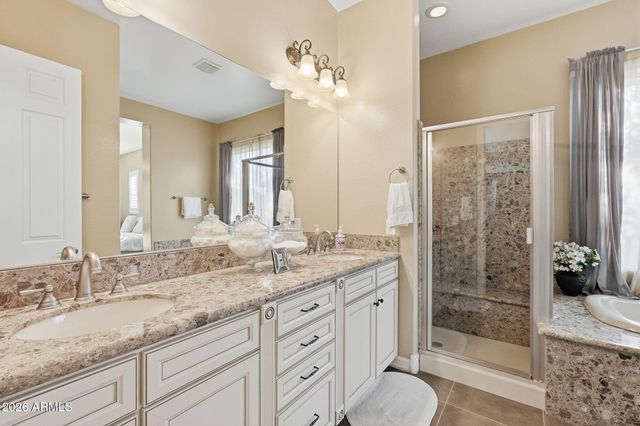 3732 E ELLIS Street, Mesa, AZ 85205