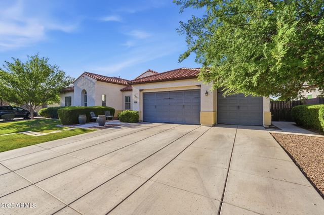 3732 E ELLIS Street, Mesa, AZ 85205