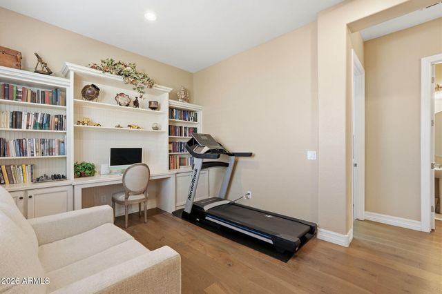 3732 E ELLIS Street, Mesa, AZ 85205