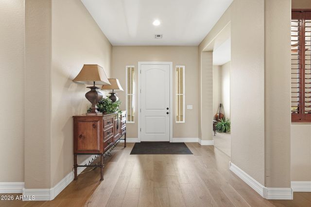 3732 E ELLIS Street, Mesa, AZ 85205