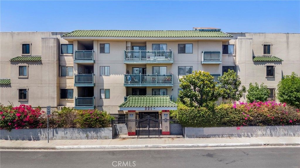 Image 17 of property listing at 321 N Orange Avenue 209, Monterey Park, CA 91755